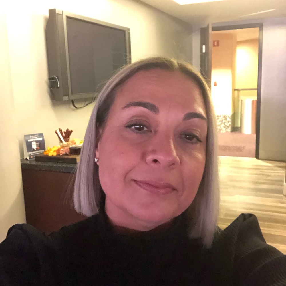 Meet your Posher, Christina